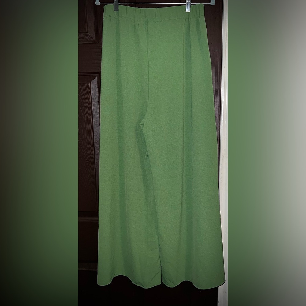 CeCe Light Green Wide-Leg Pants - Picture 6 of 11